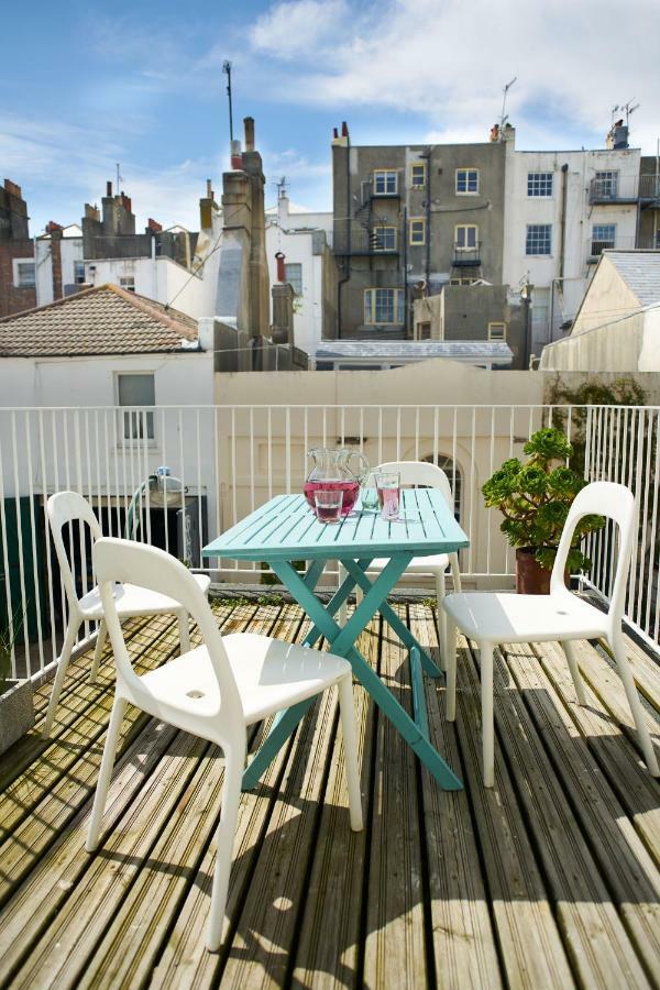 Lovely 4 Bed House 200M From The Beach 브라이턴 외부 사진