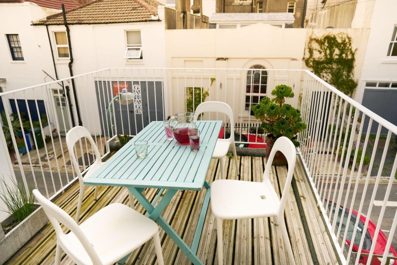Lovely 4 Bed House 200M From The Beach 브라이턴 외부 사진